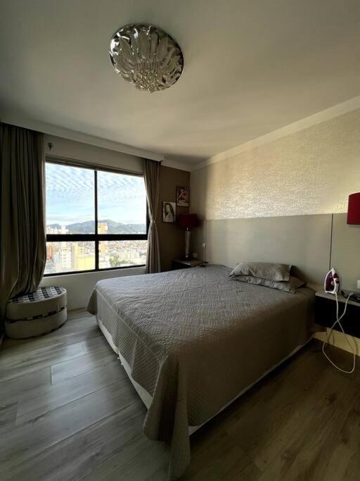 Apartamento No Centro, Com Vista Mar E Cristo Luz Balneário Camboriú Exterior foto