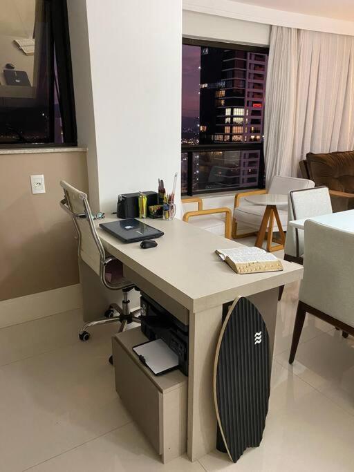 Apartamento No Centro, Com Vista Mar E Cristo Luz Balneário Camboriú Exterior foto